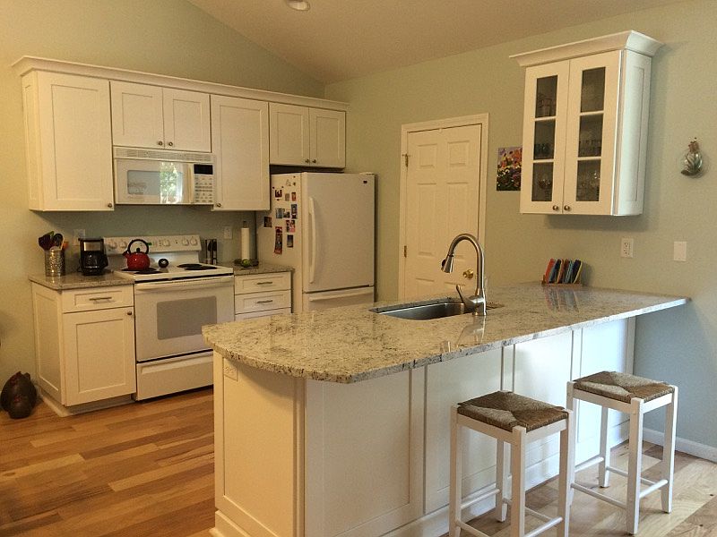New Cabinets, Granite, HDWD 