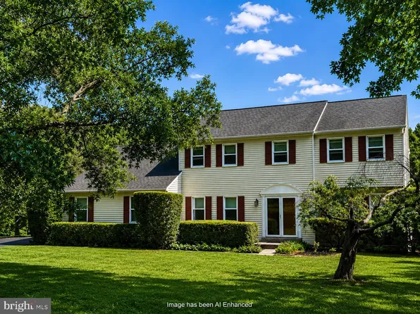 2608 Springhill Cir, Furlong, PA 18925