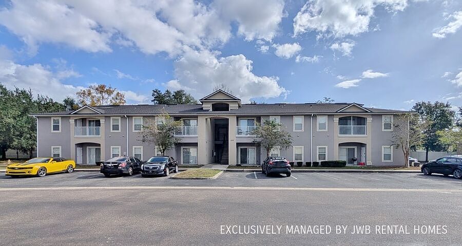 1st image of 5051 Playpen Dr Unit 8
