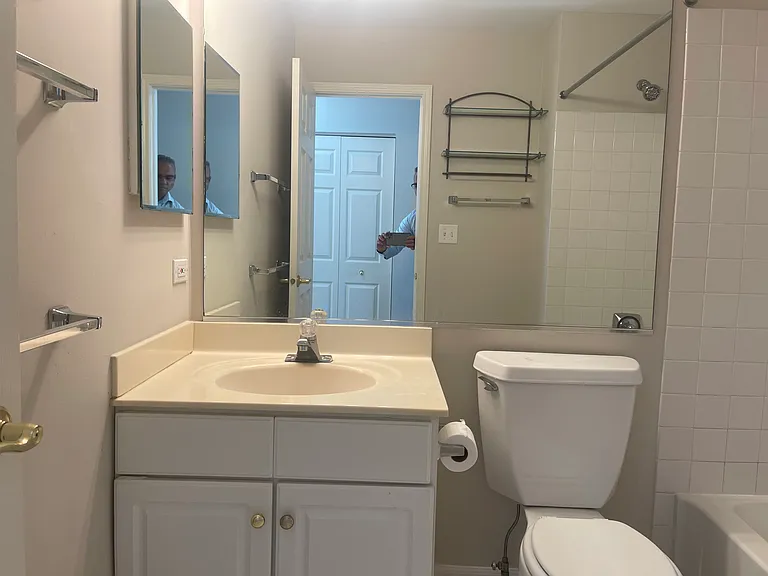 2393 Madiera Ct — Photo 23