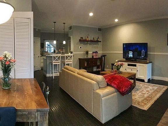 5th image of 73 Bradford Commons Ln #Xx