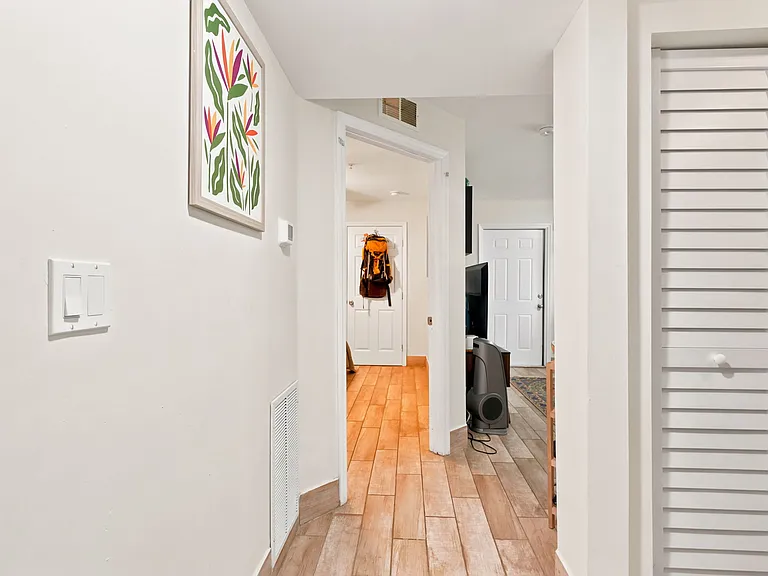 8642 Mallard Reserve Dr #101 — Photo 17