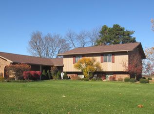 401 Rankin Dr, Englewood, OH