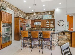 2126 W Legends Way, Phoenix, AZ 85086