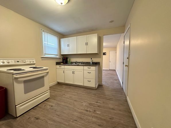 86 Gross St APT 3, Ephrata, PA 17522