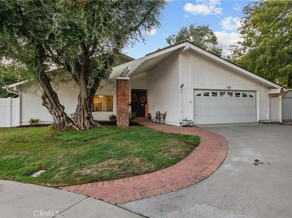 25695 Dorado Dr, Santa Clarita, CA 91355