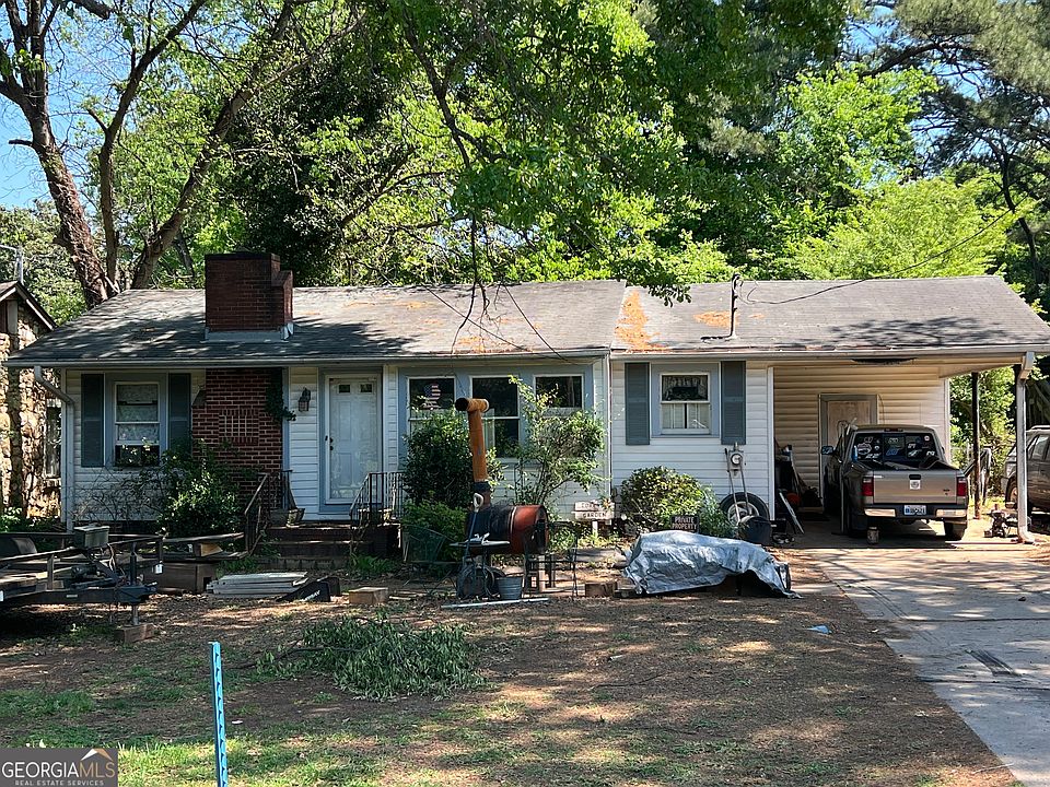 1st image of 2425 Maple Rd SE