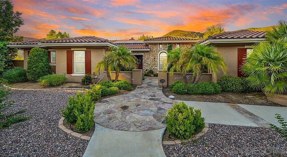1st image of 26777 Saint Andrews Ln