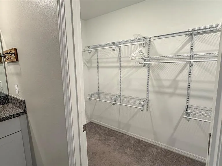 3816 Hanover Dr — Photo 37