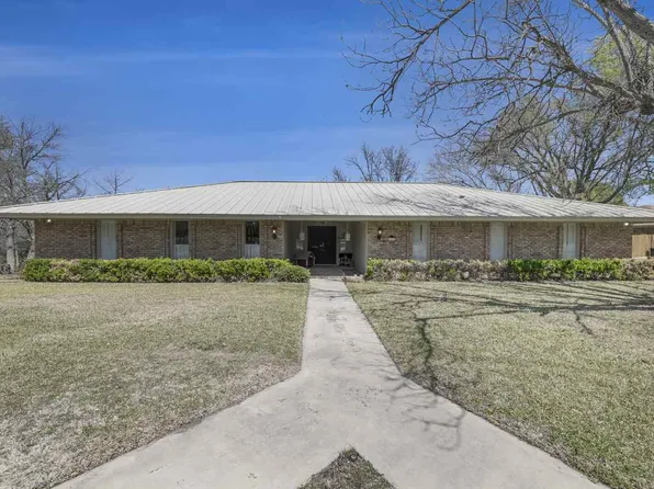 112 Skipcha Trl, Lampasas, TX 76550