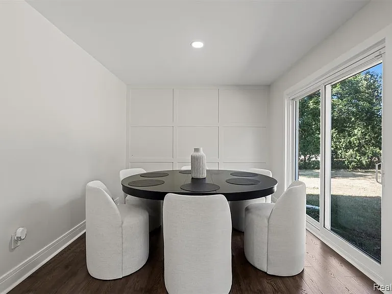 6511 Timber Ridge Dr — Photo 9