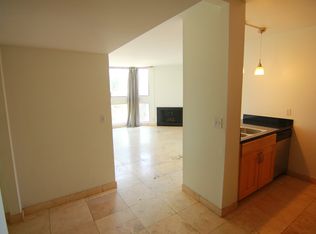 3949 5/8 Los Feliz Blvd #209, Los Angeles, CA 90027