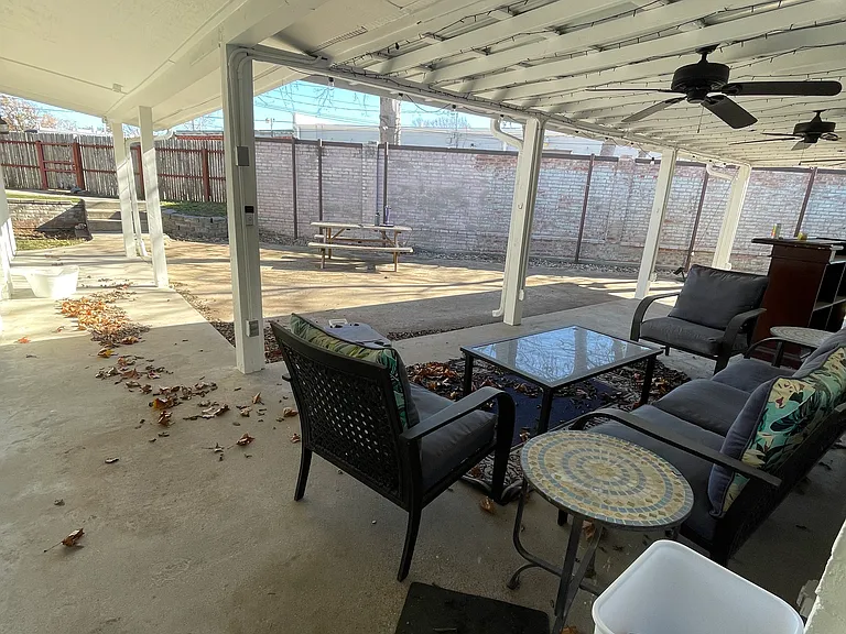 3425 Rogers Ave — Photo 28