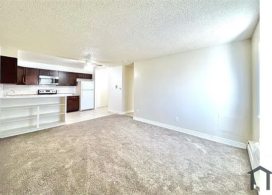 6087 Wadsworth Blvd #201