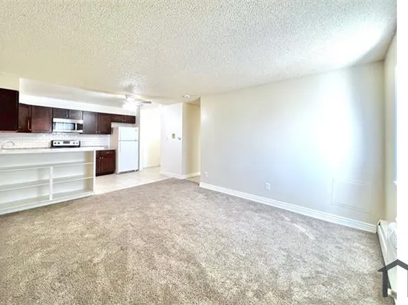 6087 Wadsworth Blvd #201, Arvada, CO 80003