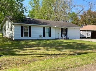 109 Willow Dr, Ridgecrest, LA 71334