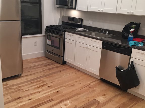 3rd image of 4722 46th St #2R