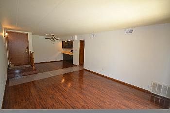 3rd image of 9450 Greenbriar Dr