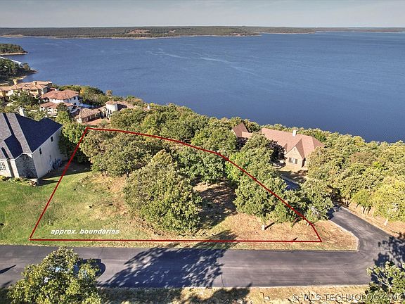 2nd image of 1 Lakeview Rd