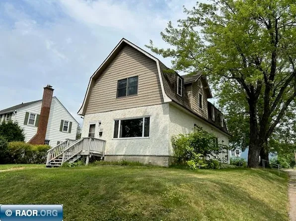 501 13th St N, Virginia, MN 55792