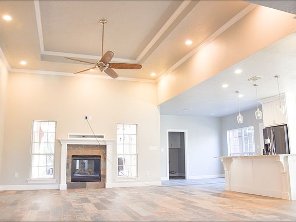 3rd image of 7915 Eyre Dr