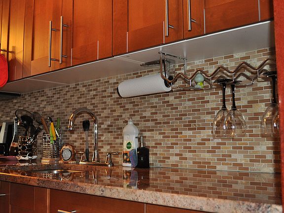 5th image of 2928 W 5th St #14N