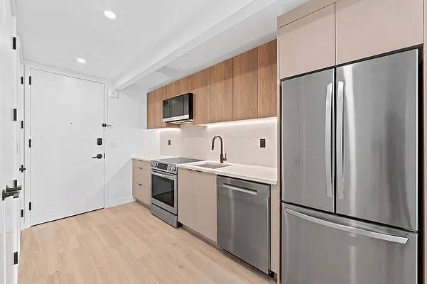 Kitchen, photo 2