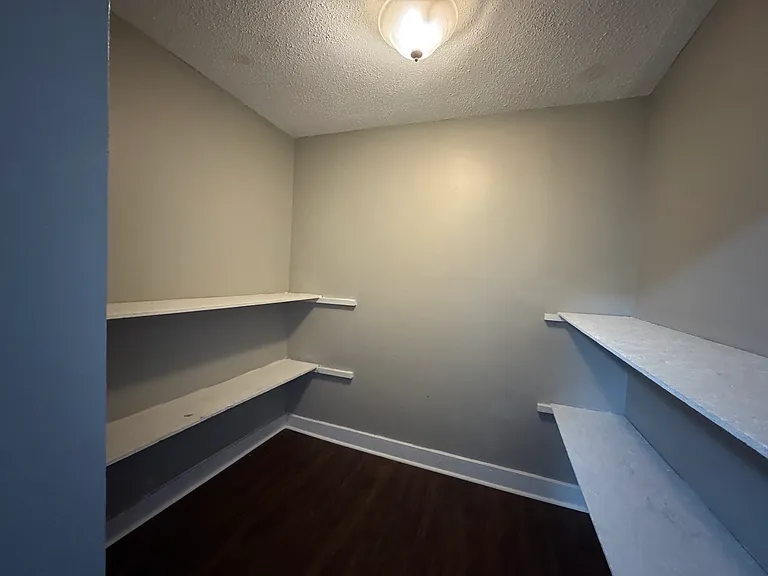 111 Dakota Ave — Photo 11