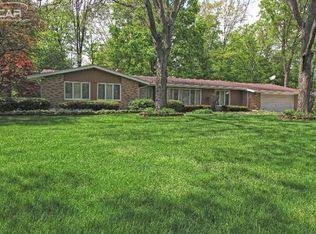 5417 S Sycamore Dr, Burton, MI 48509