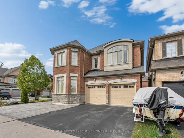 1534 Scenic Lane Dr, Pickering, ON L1X 0B4