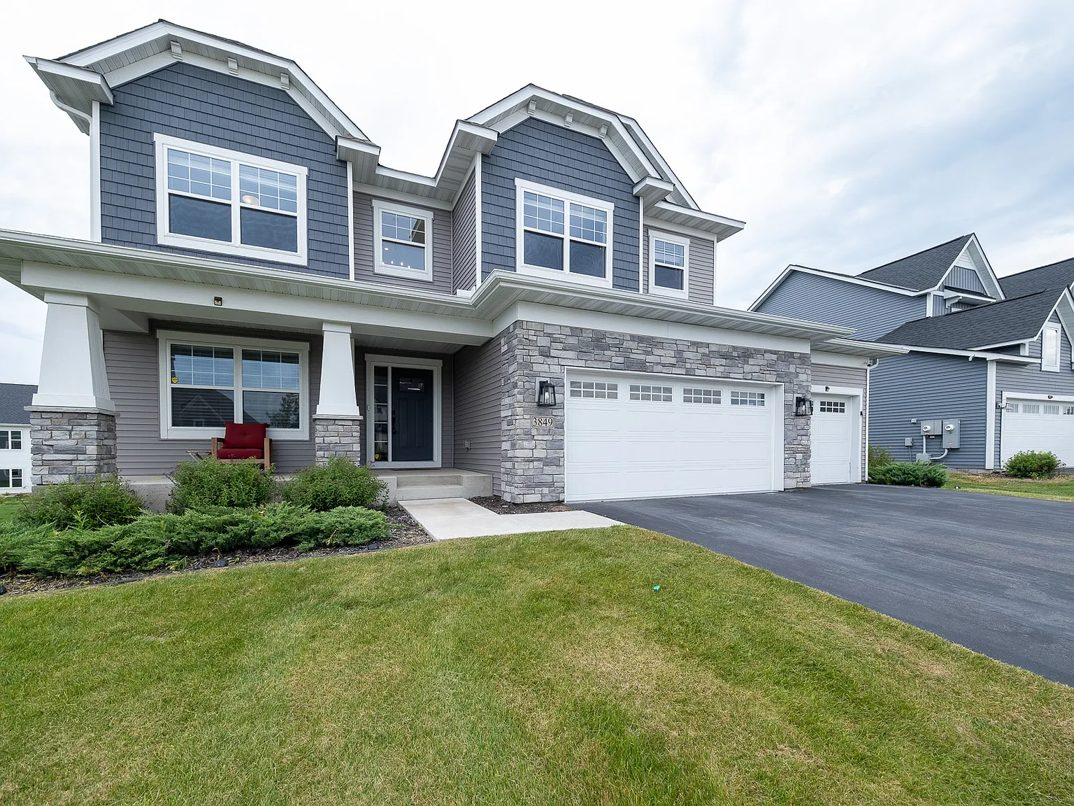 Thrush Street, Shakopee (3849) LS JS1 - 1 — Photo 4