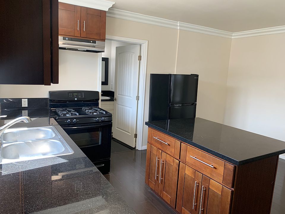 1st image of 3781 S Hobart Blvd