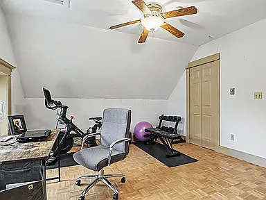 207 E Blake Ave — Photo 25