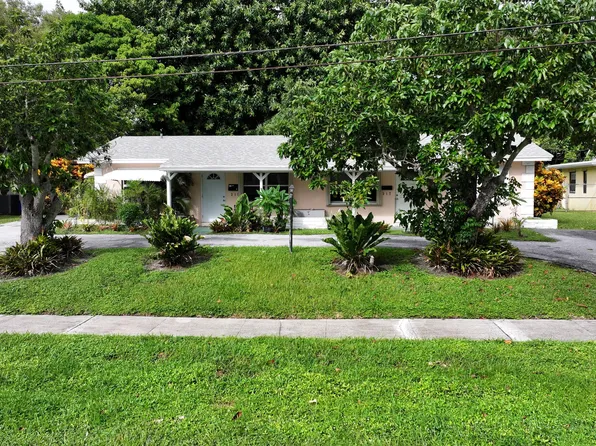 315 Northlake Drive #315/317, North Palm Beach, FL 33408