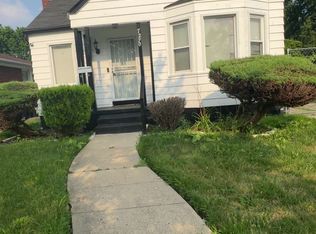 7270 Heyden St, Detroit, MI 48228