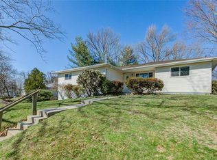 27 Overhill Rd, East Brunswick, NJ 08816