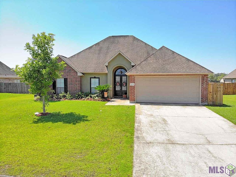1st image of 13776 Shady Hollow Dr