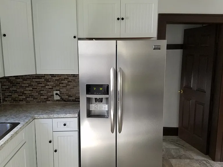 438 Emerick St — Photo 13