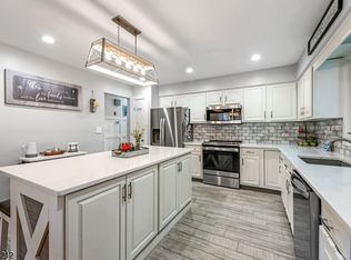 44 Kynor Ave, Stanhope, NJ 07874