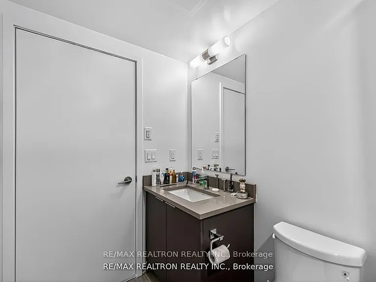 2033 Kennedy Rd #2008 — Photo 23