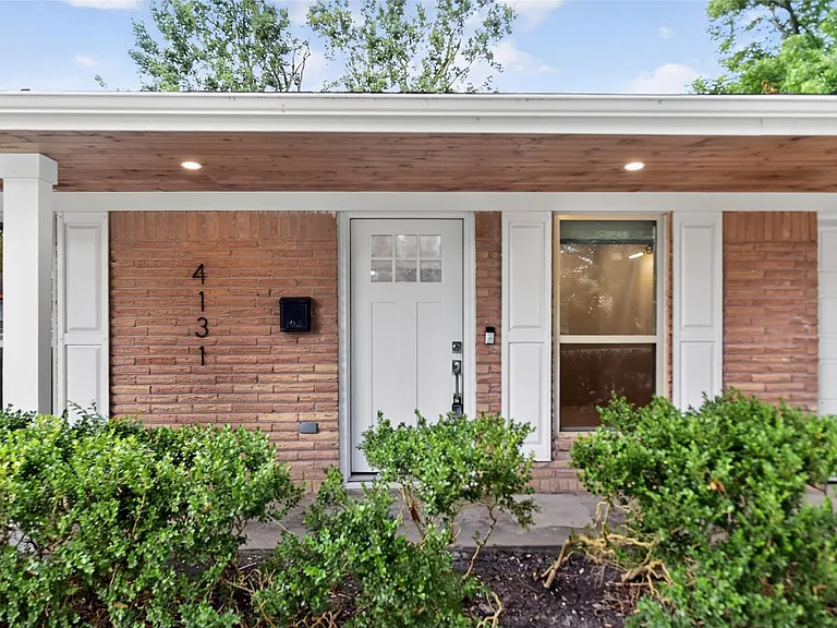 4131 Knotty Oaks Trl — Photo 2