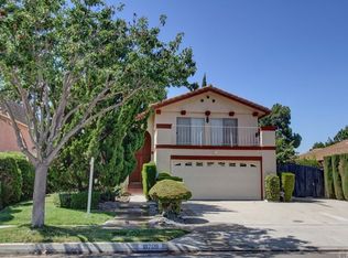 18709 Rochelle Ave, Cerritos, CA 90703