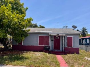 1958 Thomas St, Hollywood, FL 33020