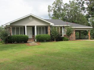 65 Line Rd, Laurel, MS 39443