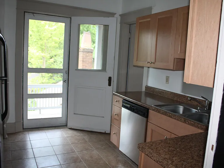 2808 Madison Rd — Photo 17