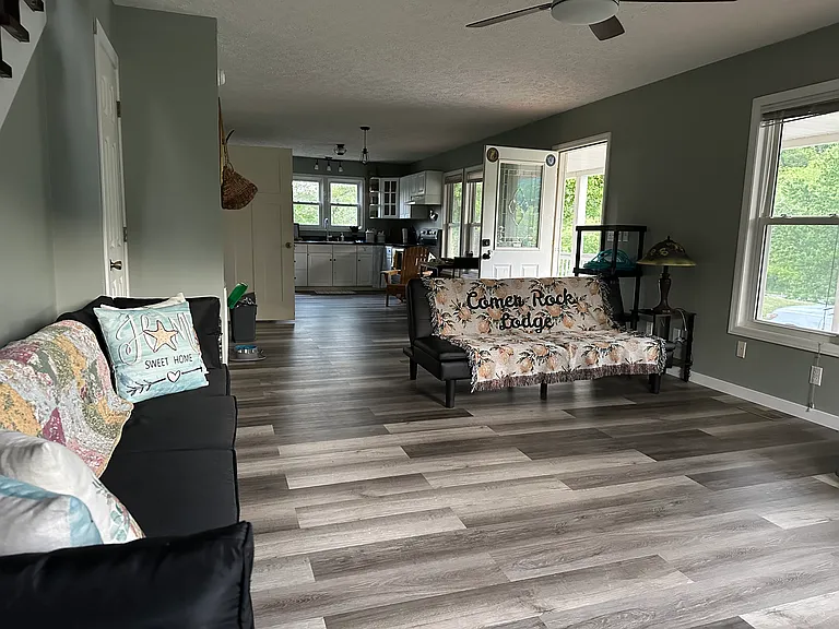 7176 Comers Rock Rd — Photo 18
