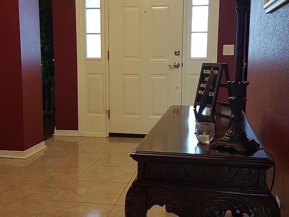 2nd image of 3108 Peppertree Dr