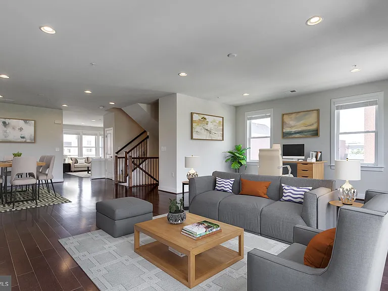 737 Diamond Ave #102 — Photo 4