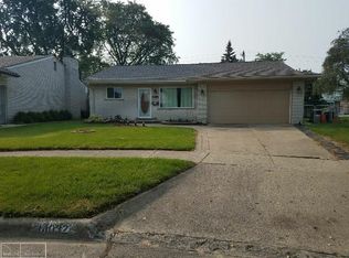 14032 Joyce Dr, Warren, MI 48088