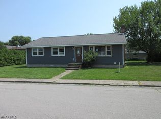 1041 4th Ave, Duncansville, PA 16635